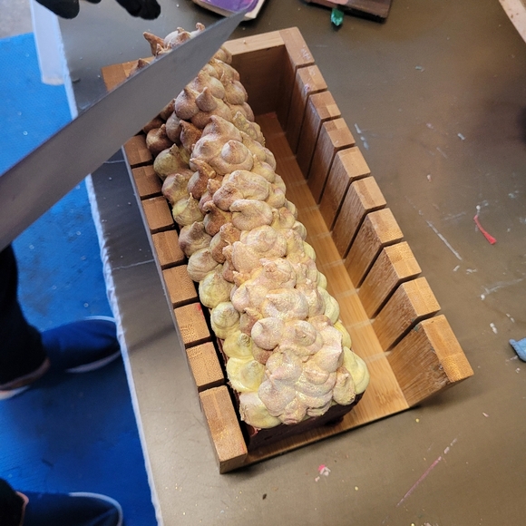 2 Handmade sandalwood heavy scented large handmade soap bars - Picture 8 of 11